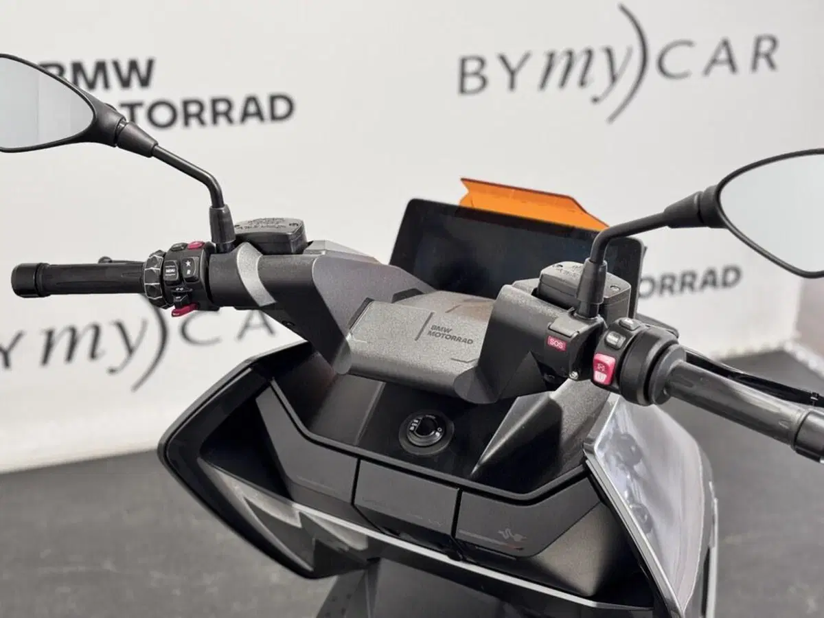 Bmw CE 04 (2021 - 25) (12)