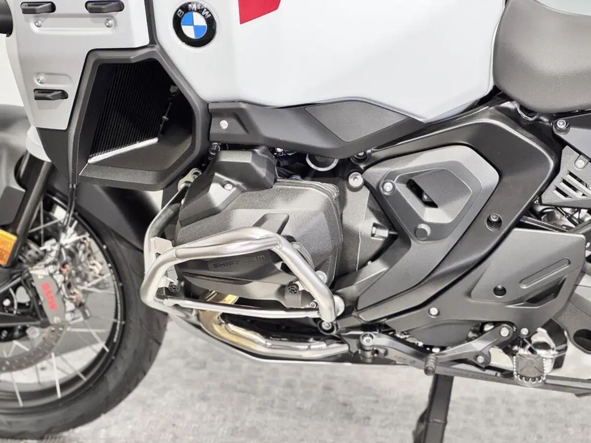 Bmw R 1300 GS Adventure Trophy (2025 - 26) (4)