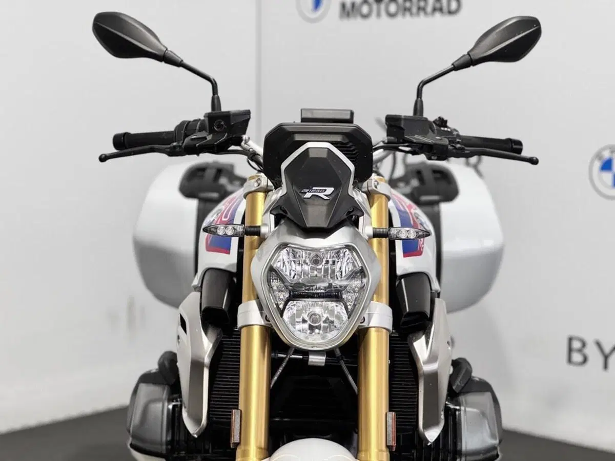 Bmw R 1250 R (2021 - 25) (8)