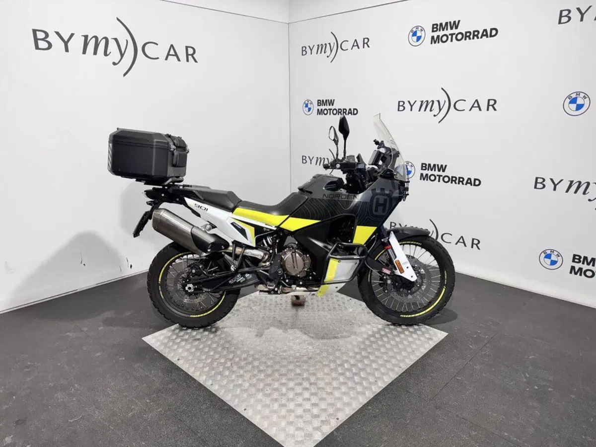 Husqvarna Norden 901 (2022 - 26) (9)