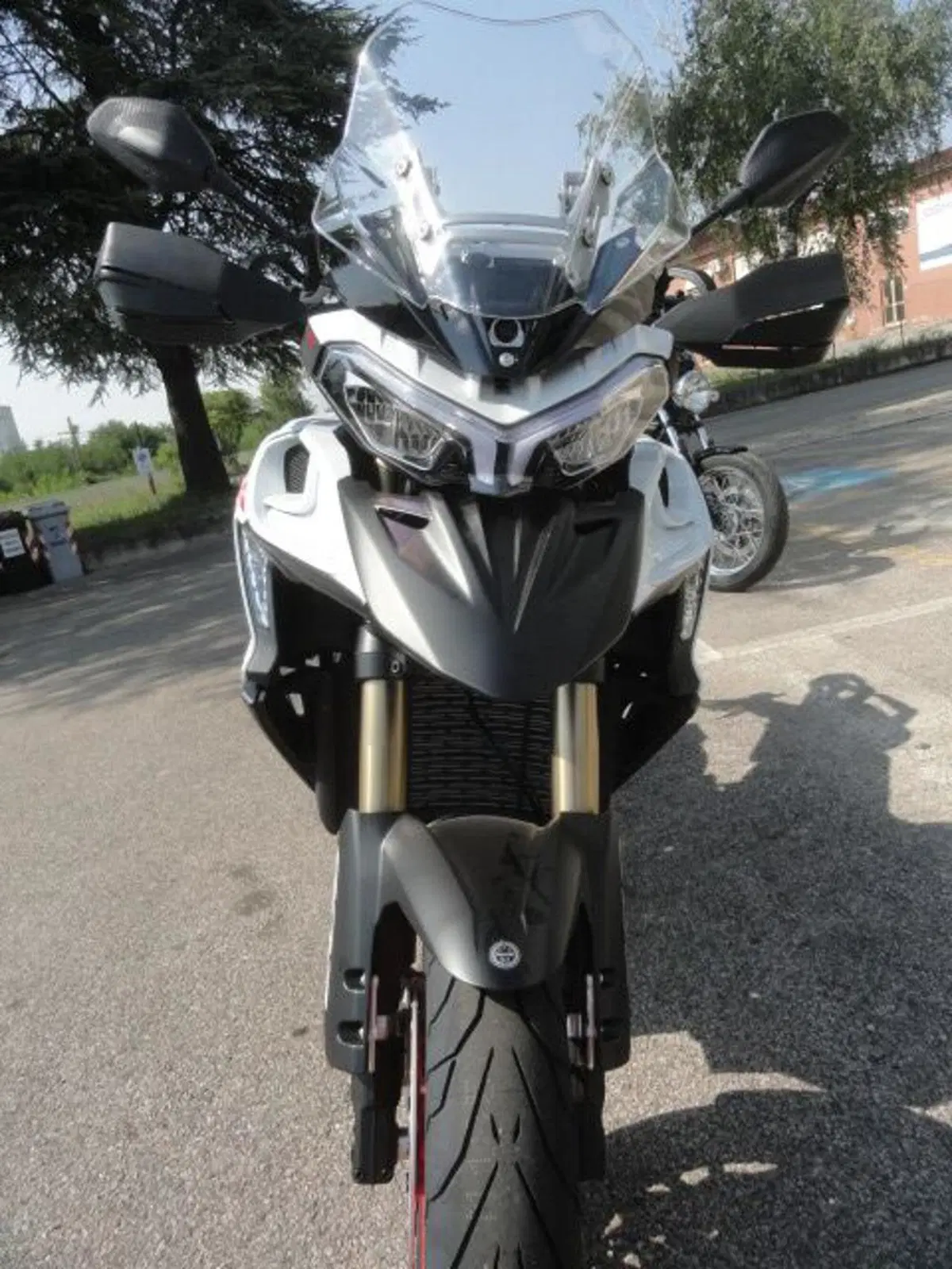 Benelli TRK 902 Stradale (2026) (3)