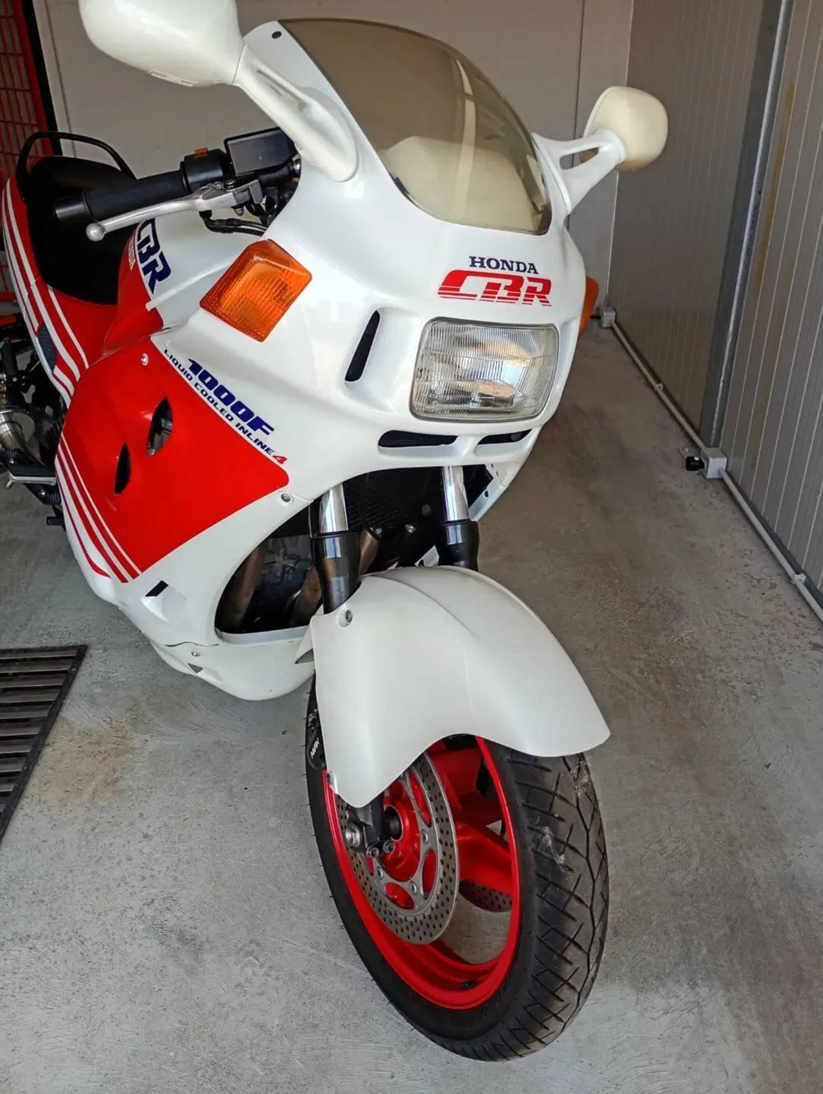 Honda Cbr1000f (2)