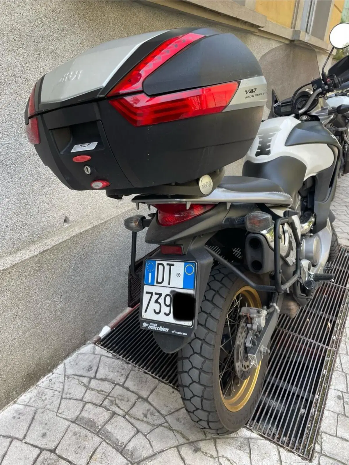 Honda Transalp XL 700 V (2007 - 2013) (7)