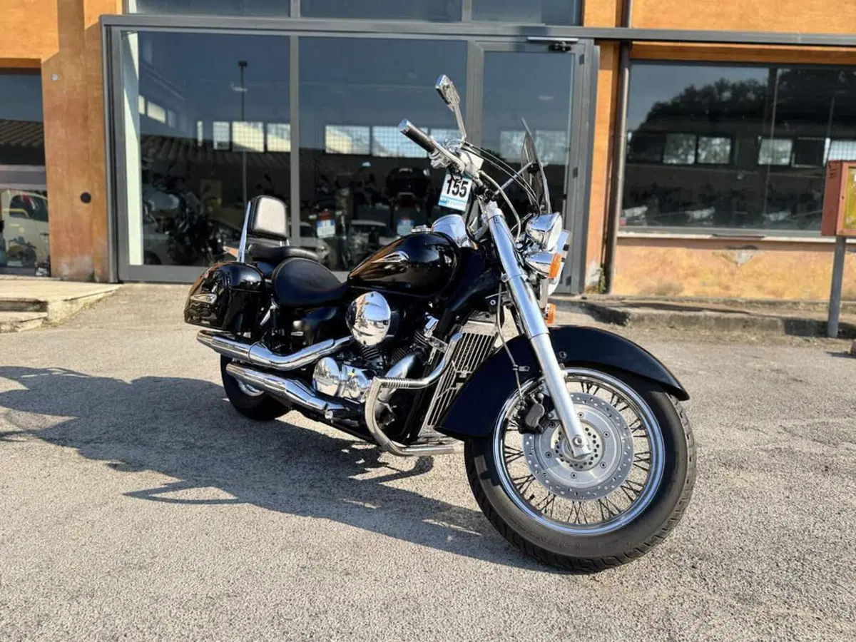 Honda VT 750 Shadow Spirit (2)