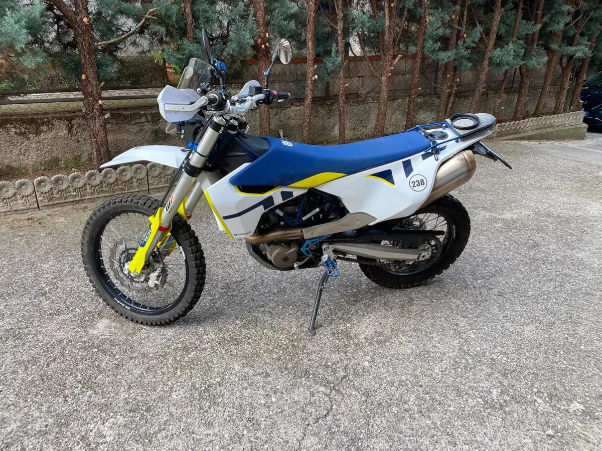 Husqvarna 701 Enduro (2021) (3)