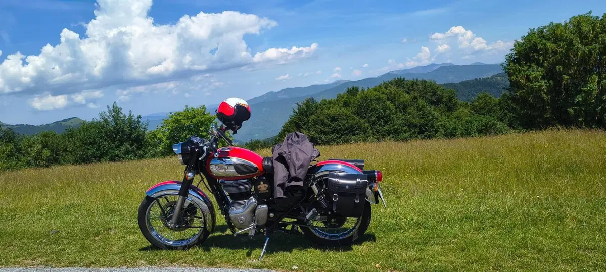 Royal Enfield Classic 350 (2021 - 26) (3)