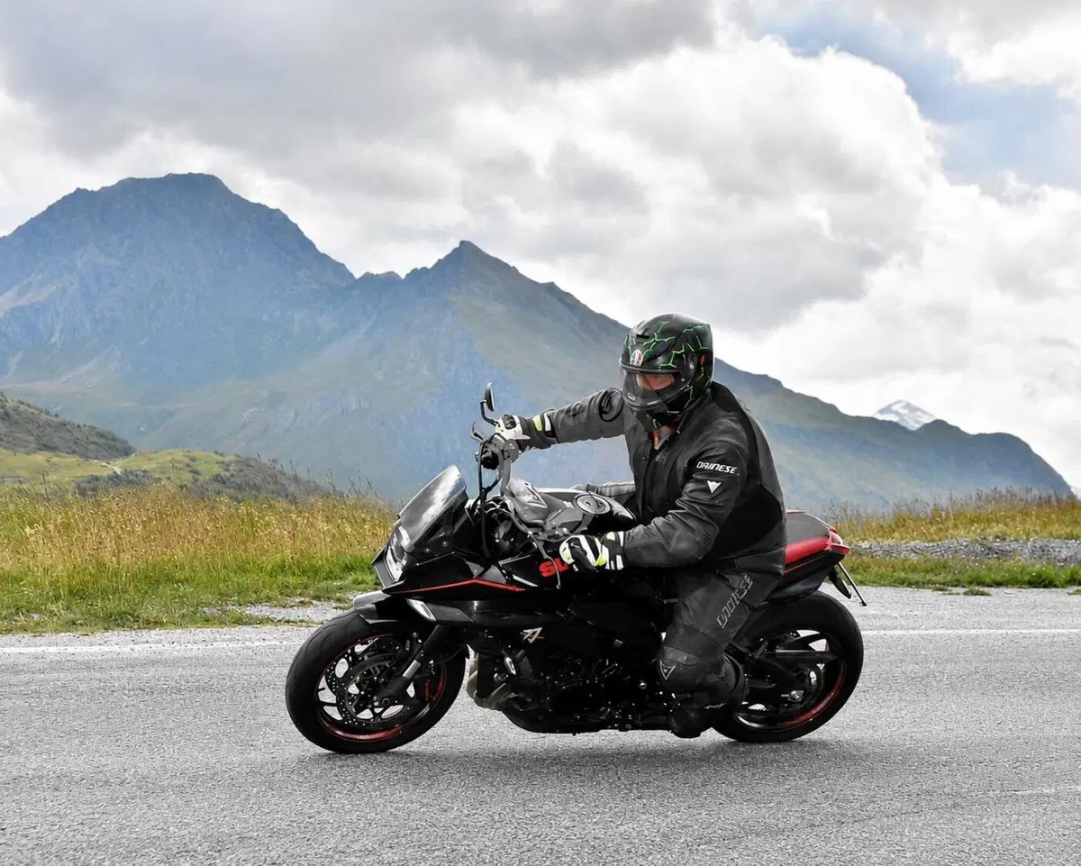 Suzuki Katana 1000 Jindachi (2019 - 20) (8)
