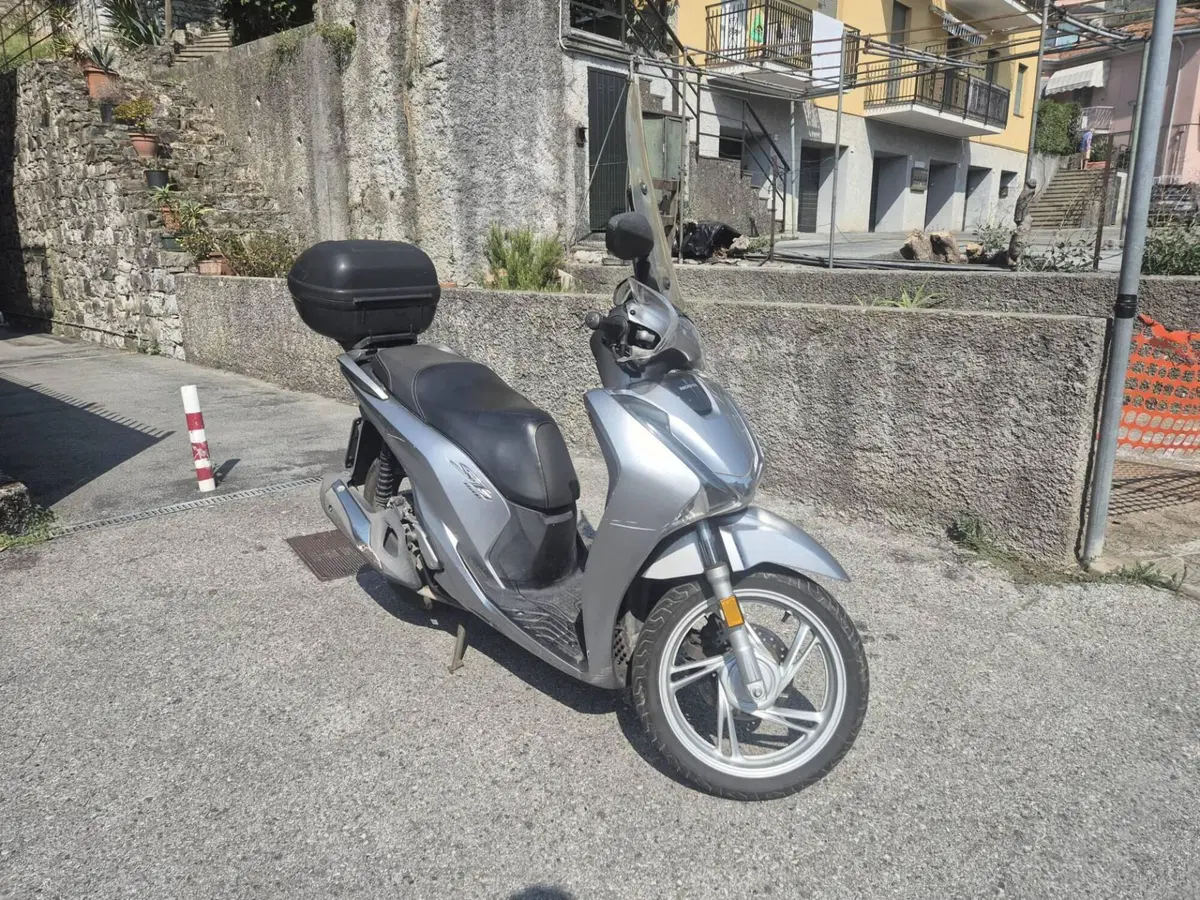Honda SH 150i ABS (2013 - 16) (6)