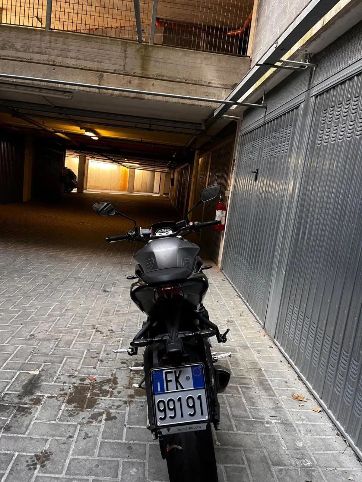Triumph Street Triple 765 R (2023 - 26) (5)
