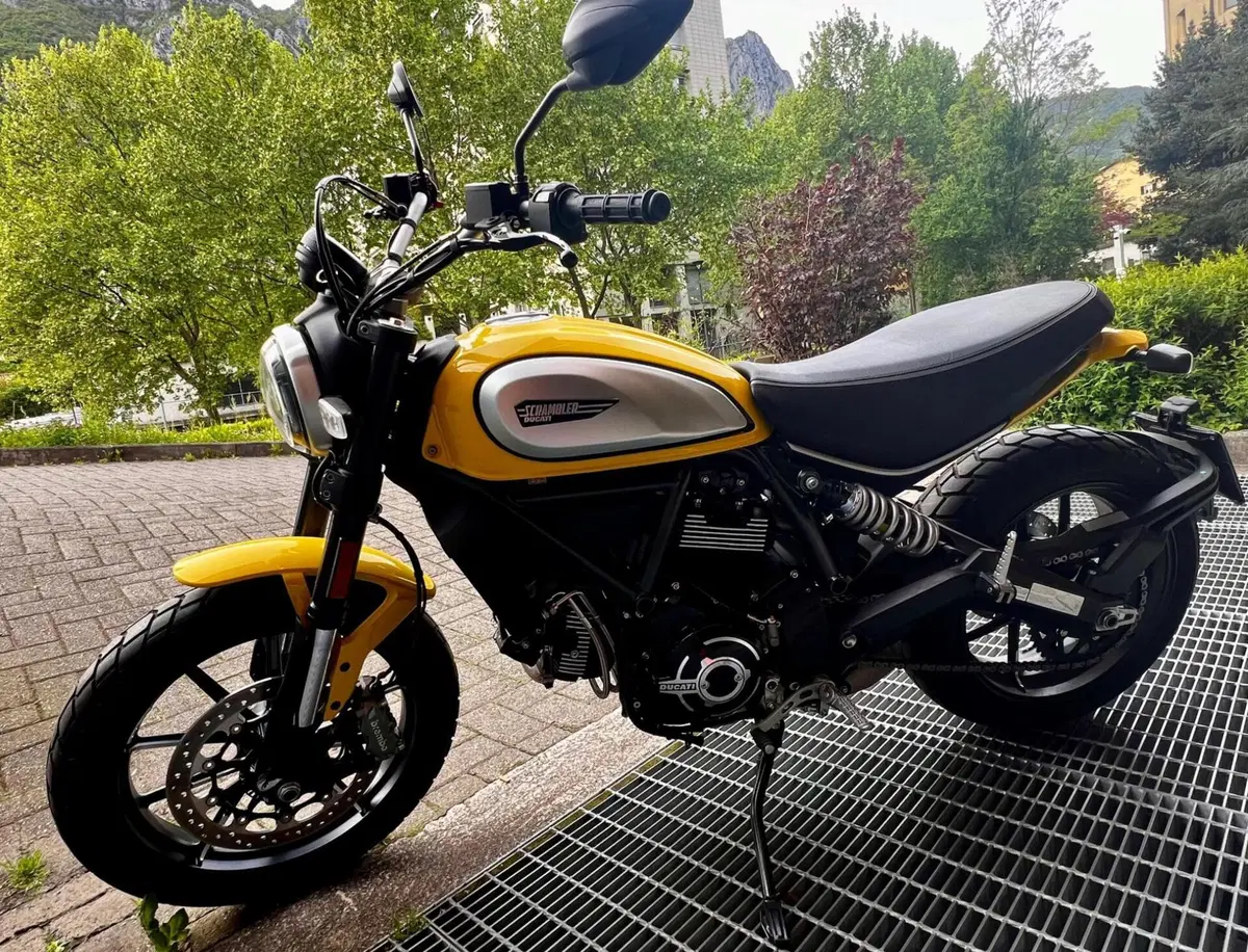 Ducati Scrambler 800 Icon (2017 - 20) (2)
