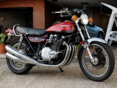 Kawasaki Z1 900 Testanera d'epoca
