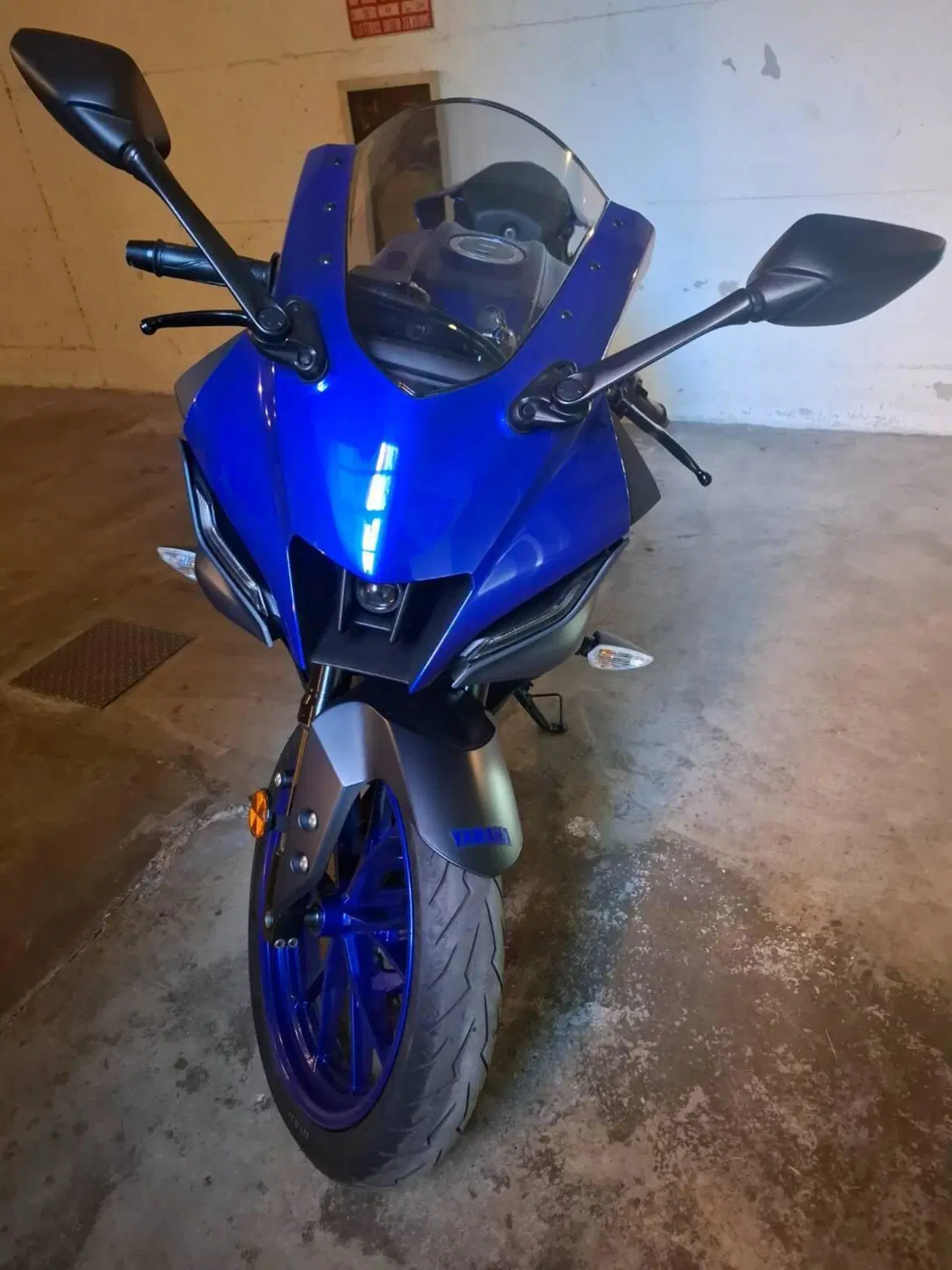 Yamaha YZF R125 (2023 - 26) (2)