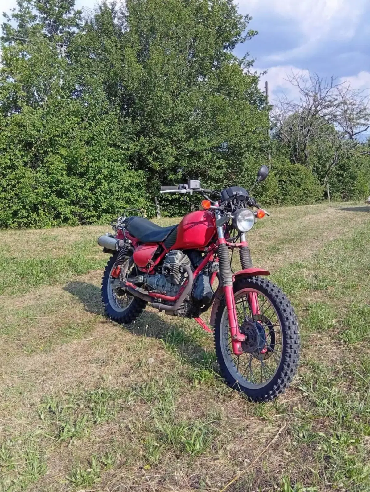 Moto Guzzi V 35 TT (1985 - 89) (2)