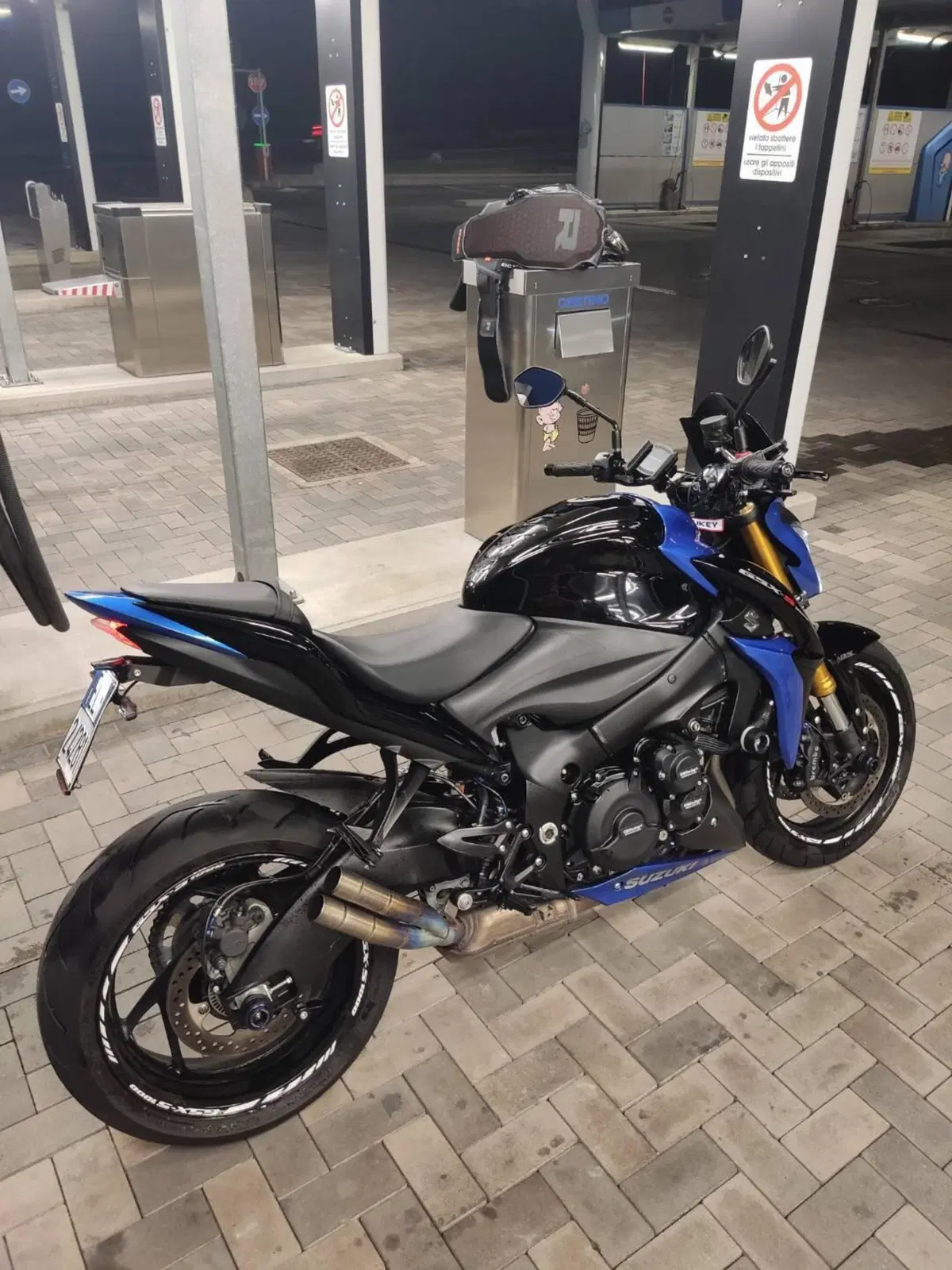 Suzuki GSX-S1000 ABS (2017 - 20) (2)