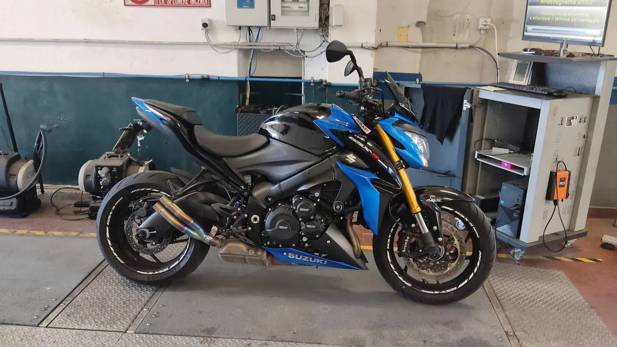 Suzuki GSX-S1000 ABS (2017 - 20) (9)
