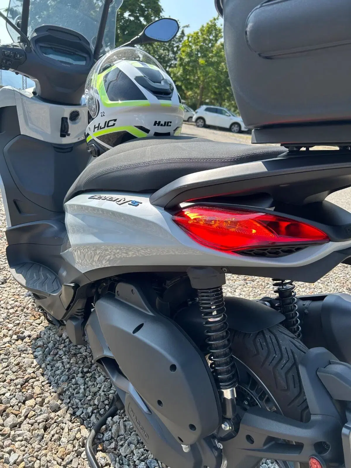Piaggio Beverly 310 (2025 - 26) (6)