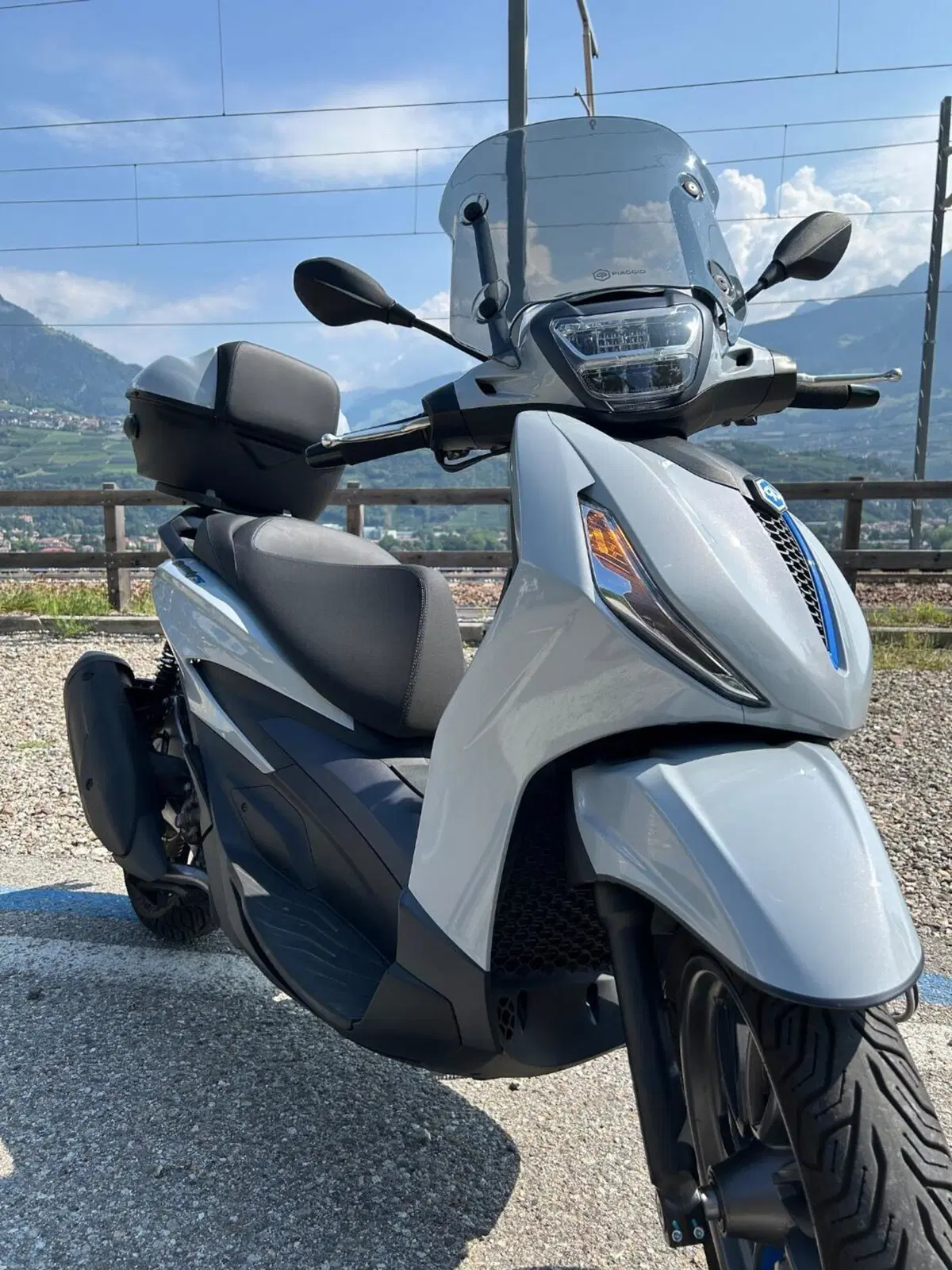 Piaggio Beverly 310 (2025 - 26) (11)