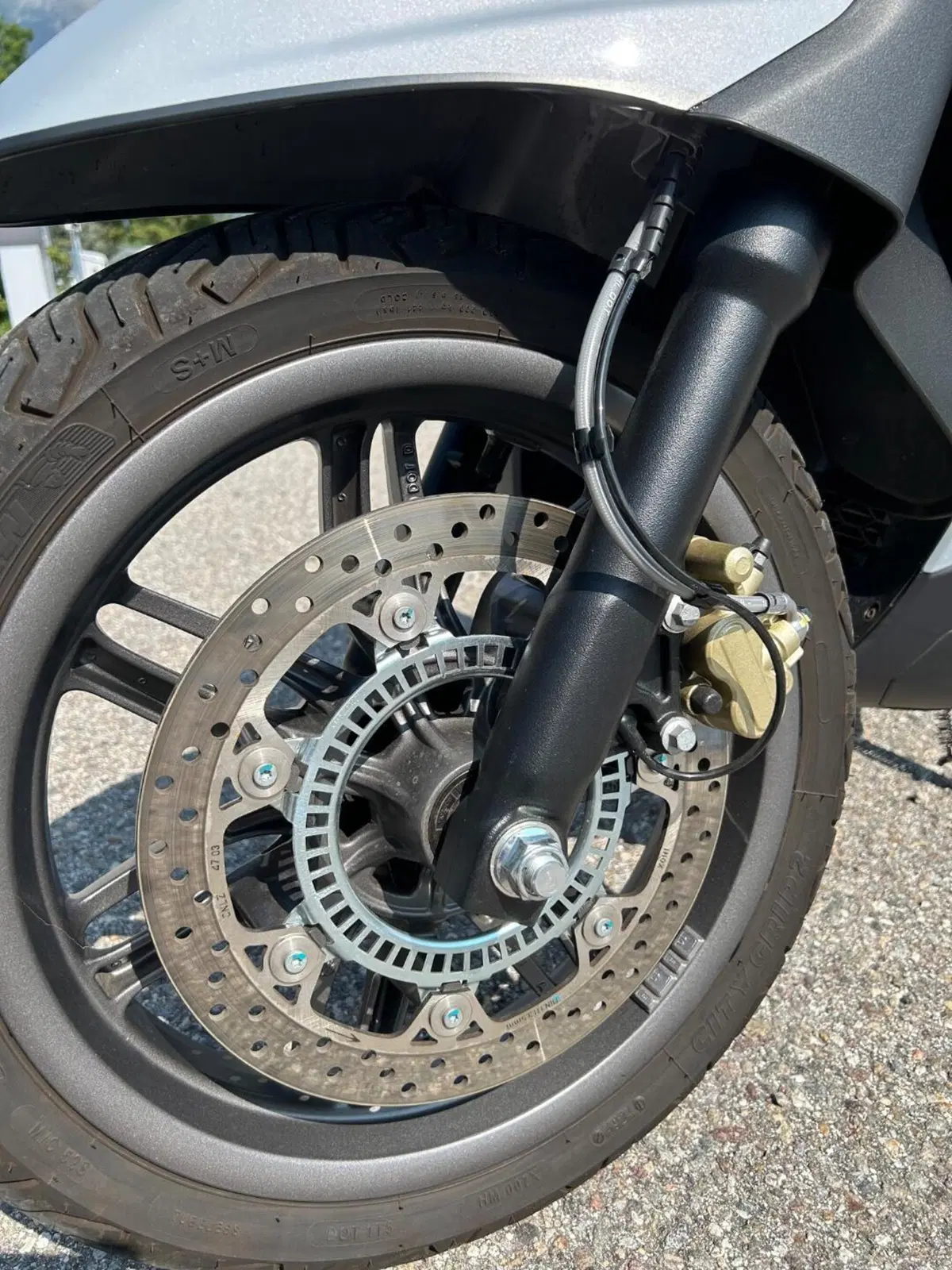 Piaggio Beverly 310 (2025 - 26) (12)