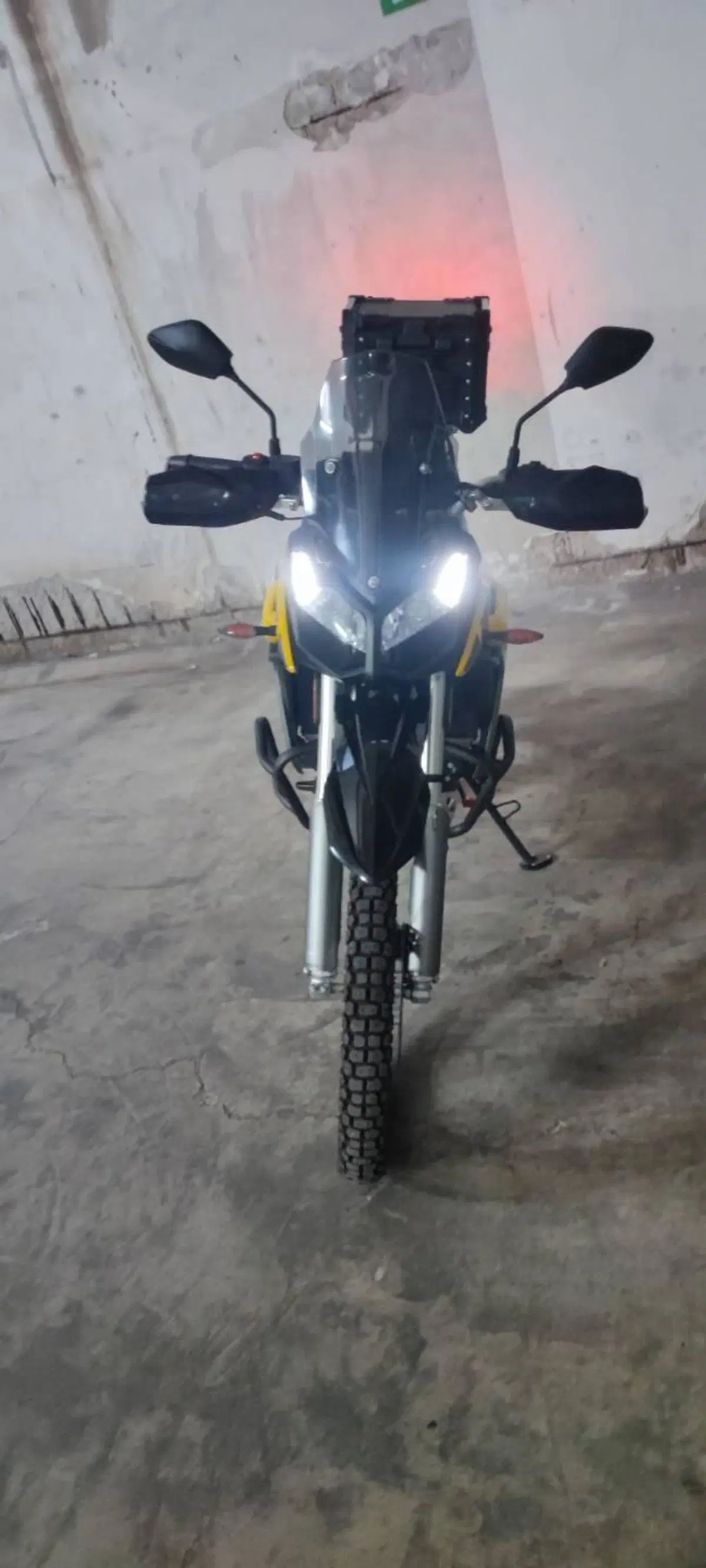 Voge Valico 300 Rally (2022 - 26) (3)