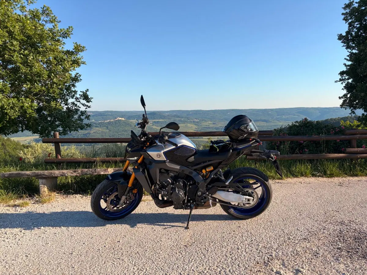 Yamaha MT-09 SP (2024 - 26)