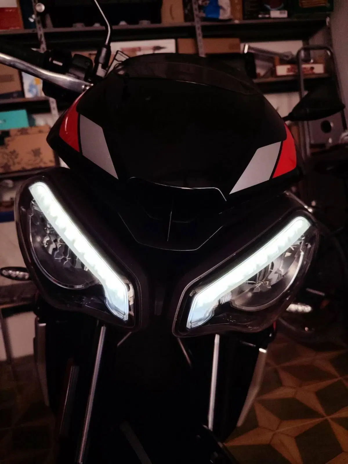Triumph Street Triple R (2020 - 22) (6)