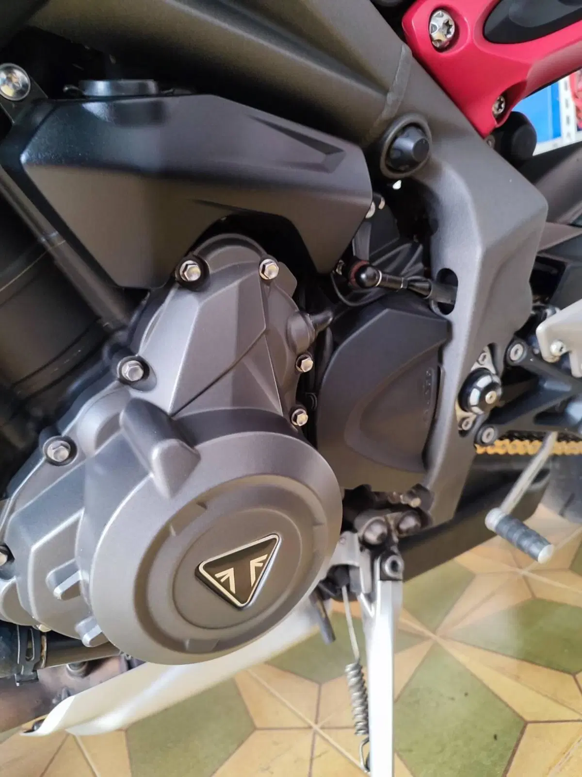 Triumph Street Triple R (2020 - 22) (7)