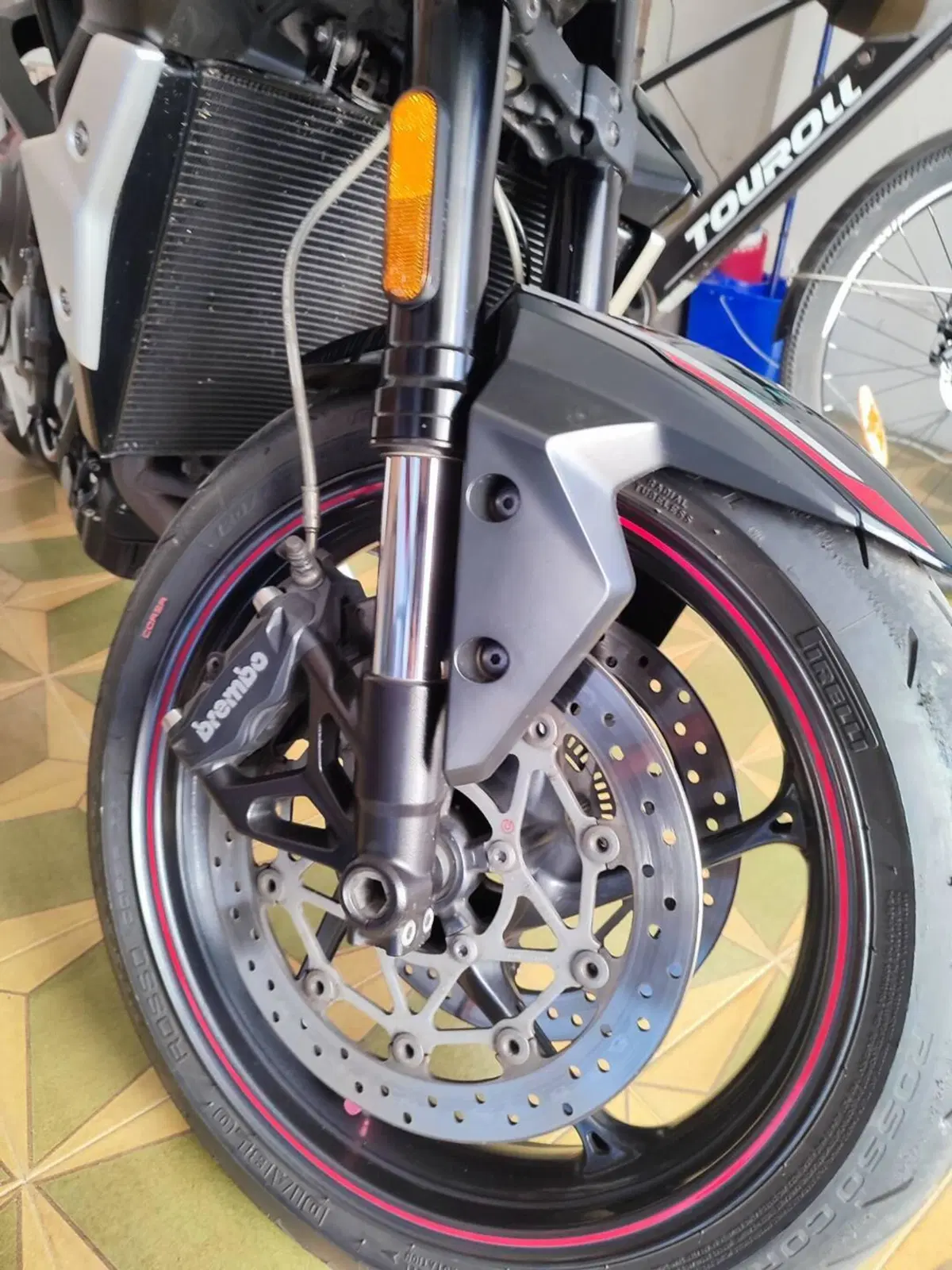 Triumph Street Triple R (2020 - 22) (10)