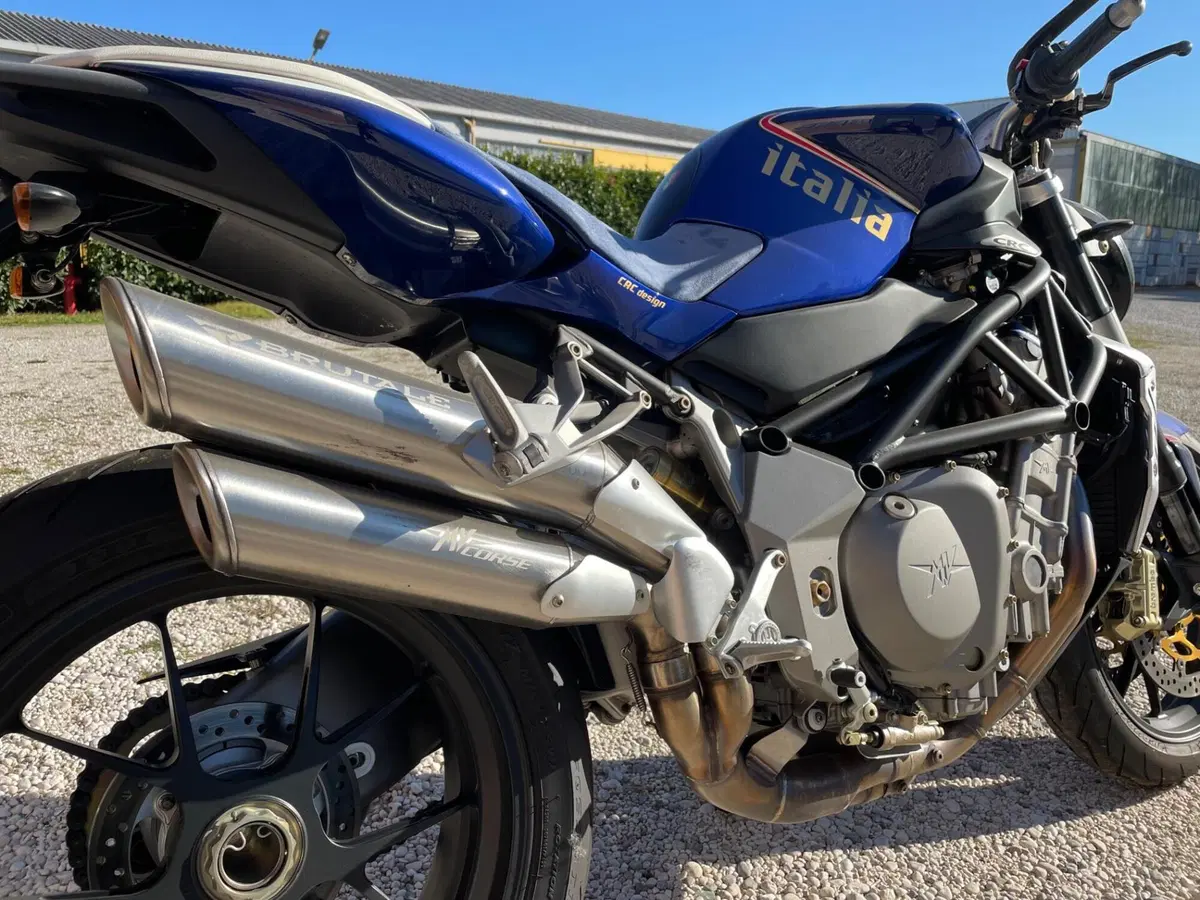 MV Agusta Brutale 910 R (2006 - 11) (4)
