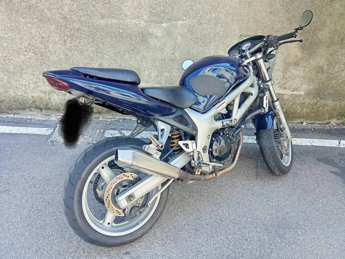 Suzuki SV 650 (1999 - 02) (2)