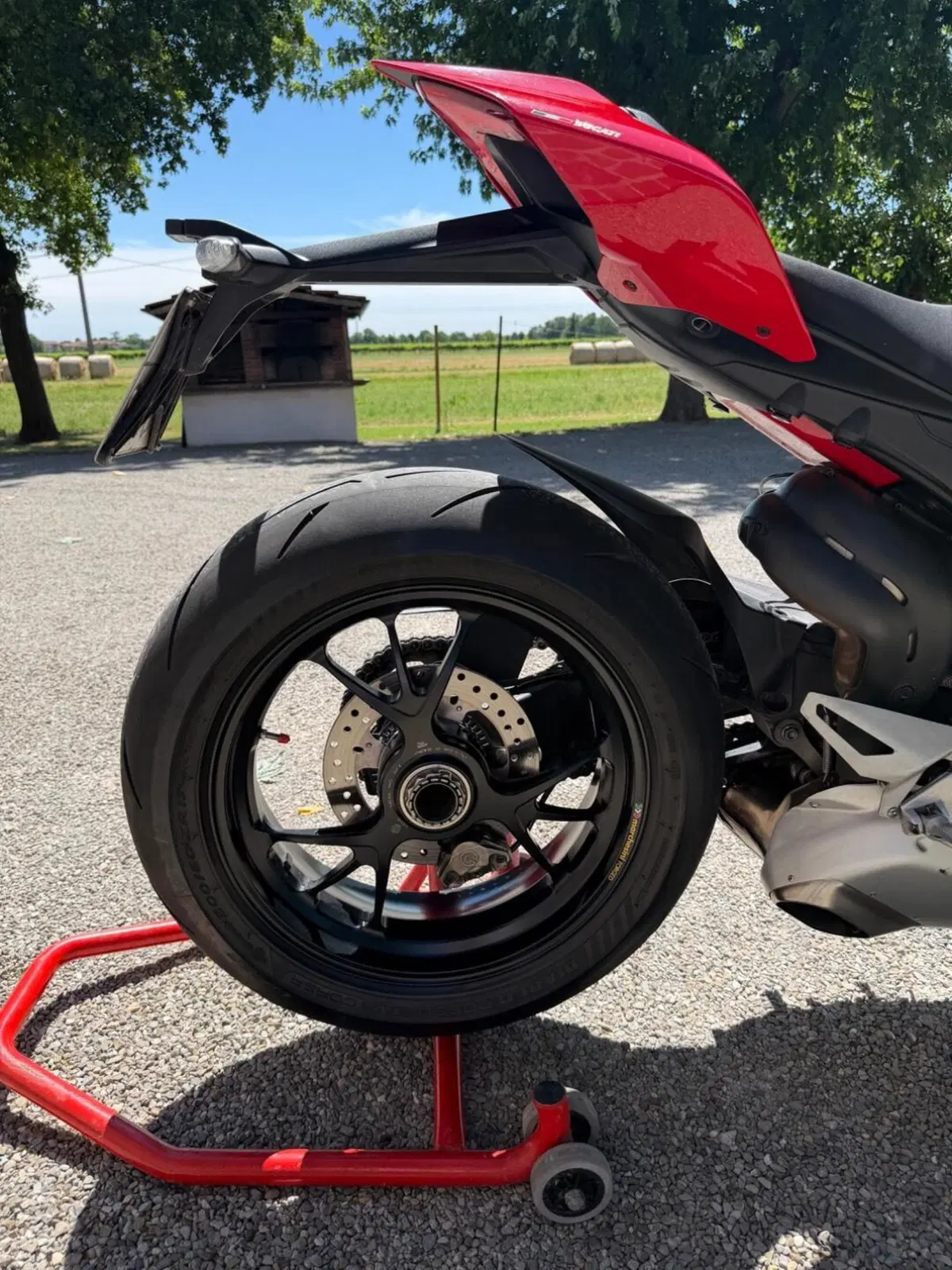 Ducati Streetfighter V4 1100 S (2021 - 22) (12)