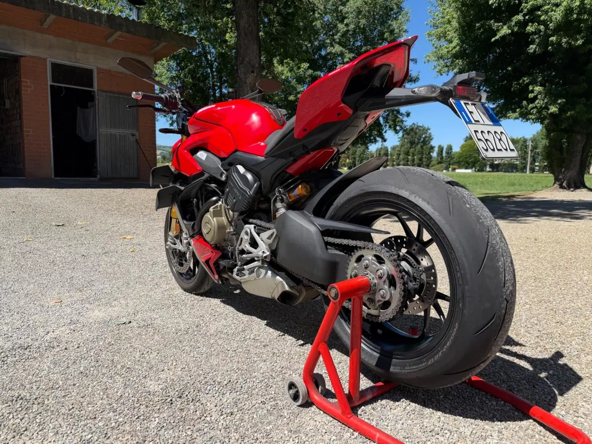 Ducati Streetfighter V4 1100 S (2021 - 22) (15)