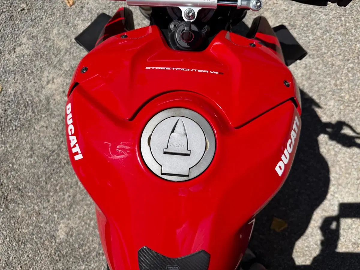 Ducati Streetfighter V4 1100 S (2021 - 22) (18)