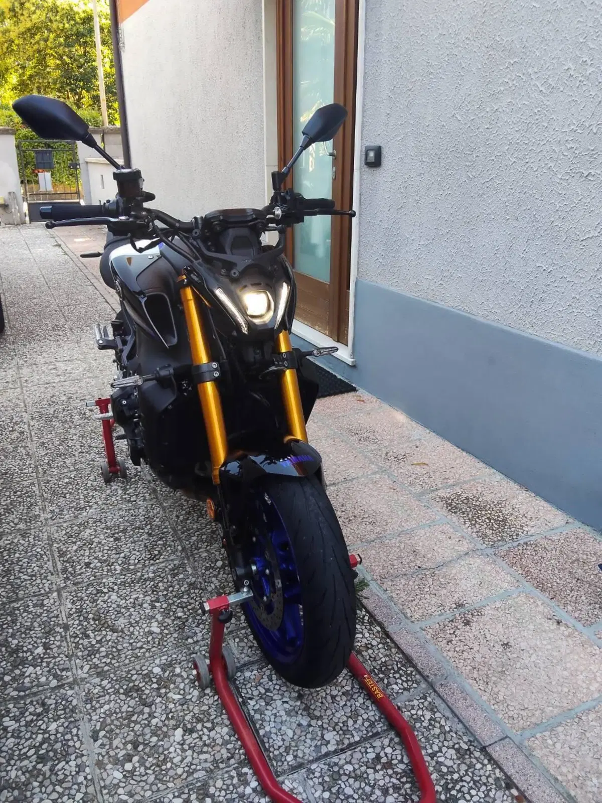 Yamaha MT-09 SP (2021 - 23) (8)