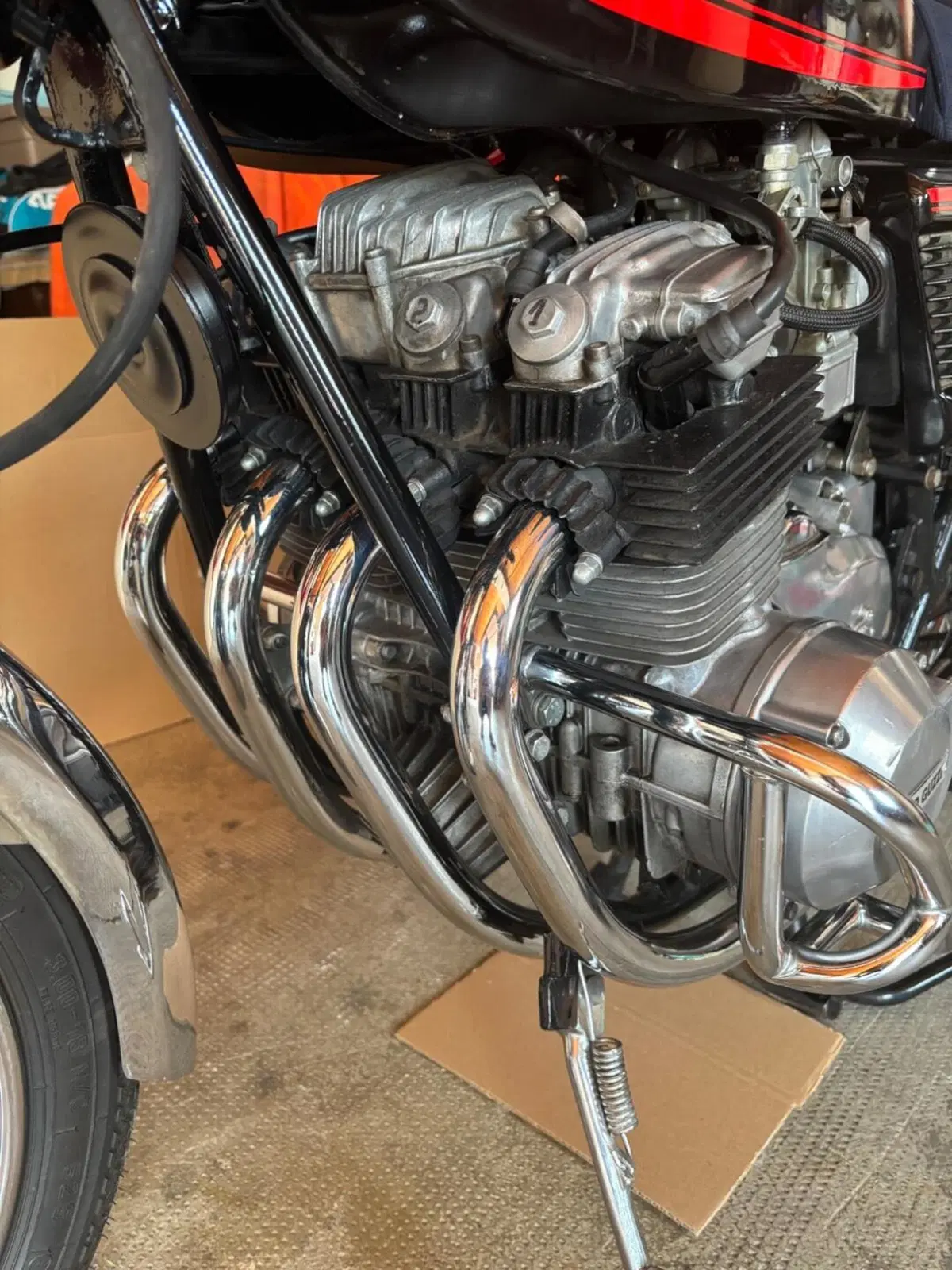 Moto Guzzi 400 GTS (10)