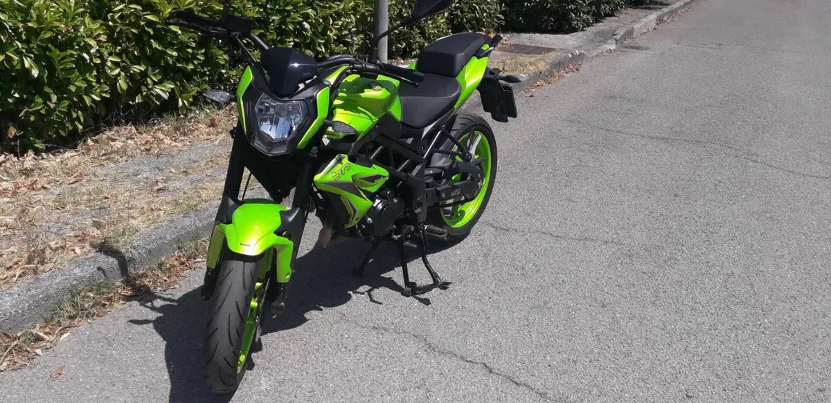 Benelli BN 125 (2021 - 25) (4)