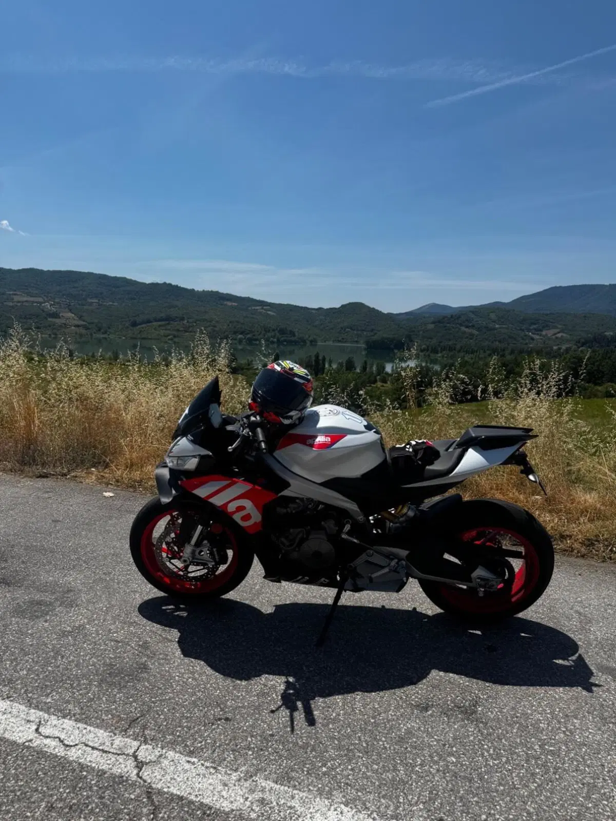 Aprilia Tuono 660 Factory (2022 - 24) (2)