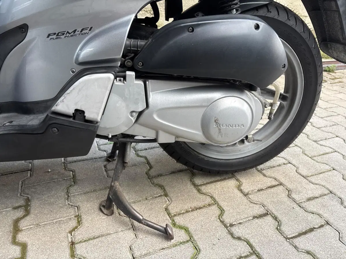 Honda SH 150i (2005 - 08) (19)