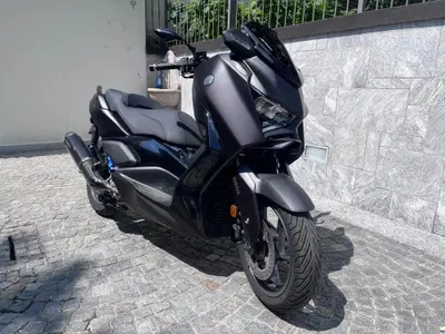 Yamaha X-Max 300 Tech Max+ (2025 - 26) usata