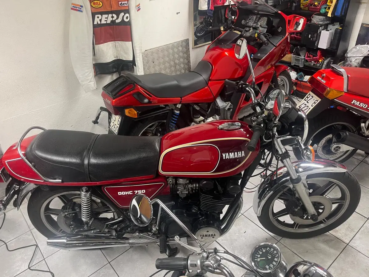 Yamaha XS 750 (4)