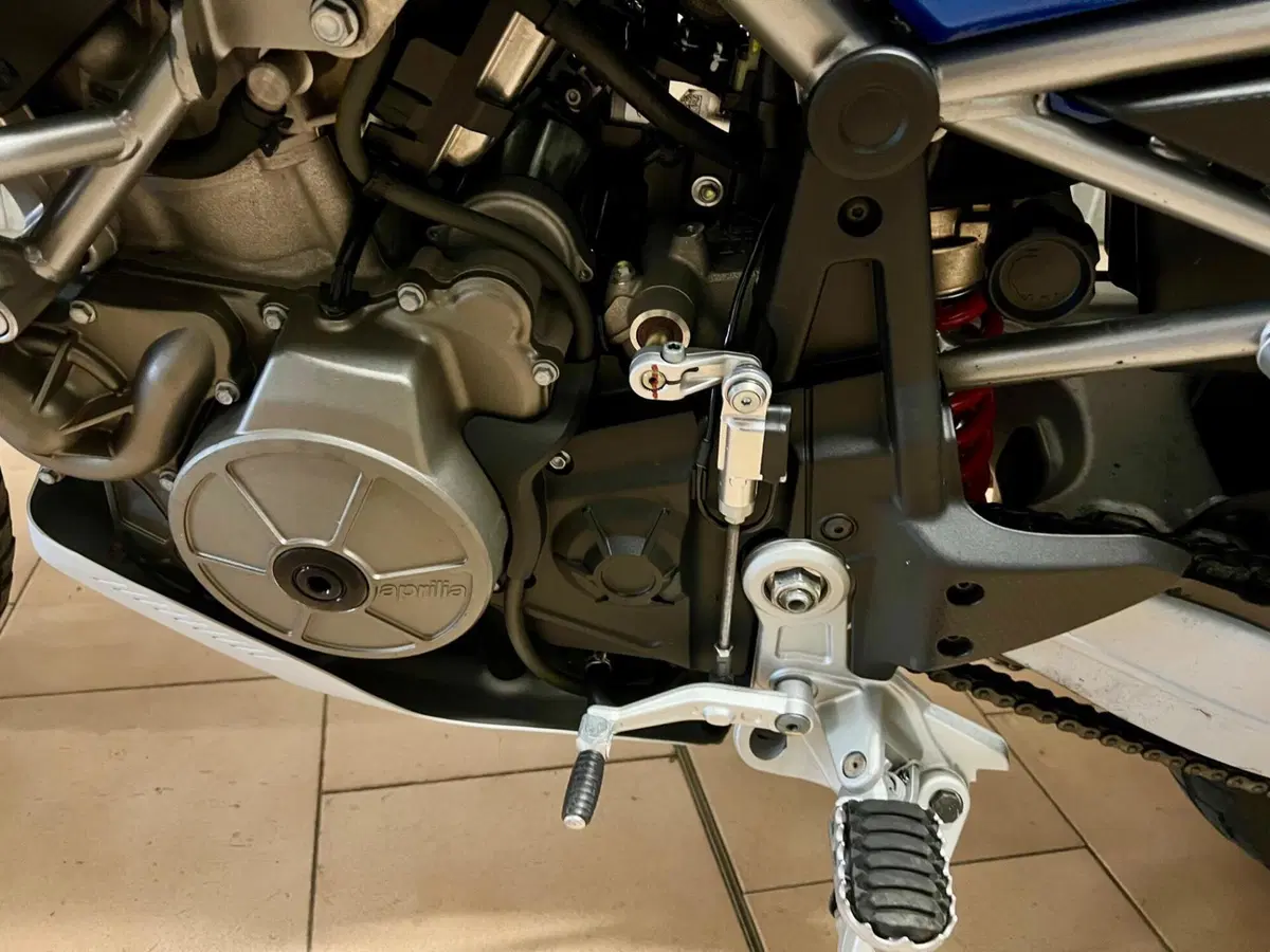 Aprilia Tuareg 660 (2022 - 24) (6)