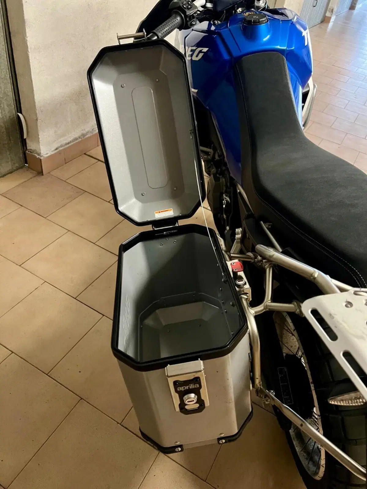 Aprilia Tuareg 660 (2022 - 24) (16)