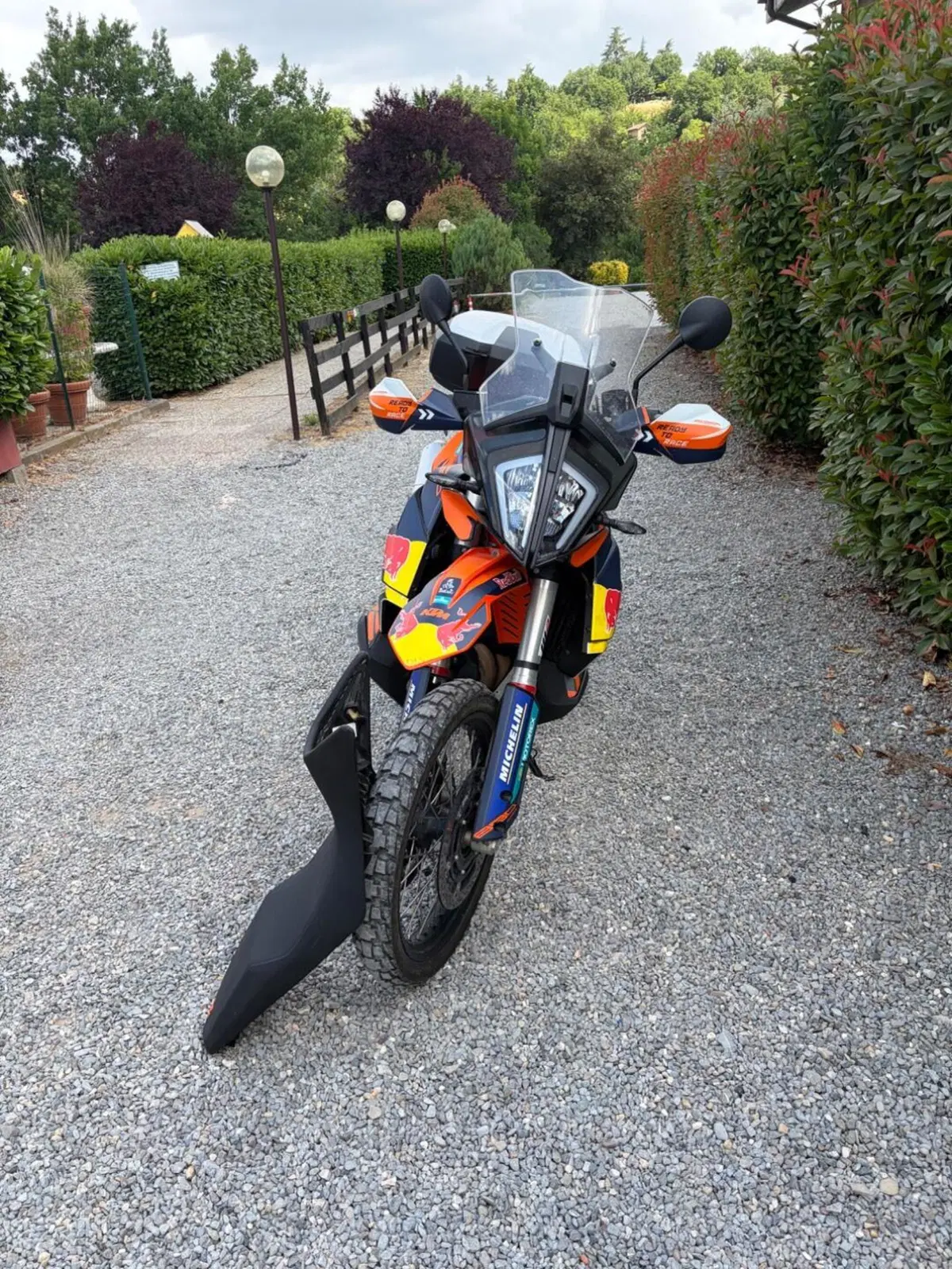 KTM 890 Adventure R (2022) (9)