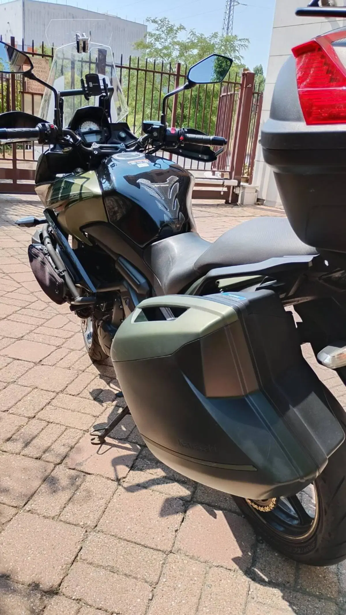 Kawasaki Versys 650 (2017 - 20) (9)
