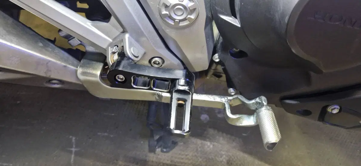 Pedane avanzate Honda Nc750X Dct (2)