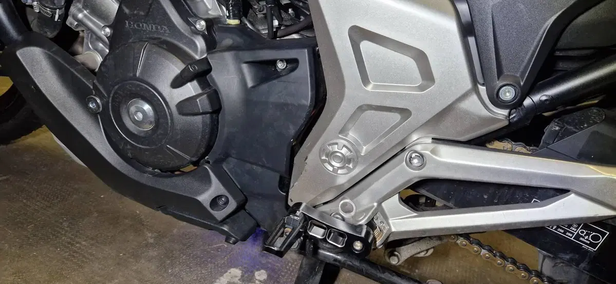 Pedane avanzate Honda Nc750X Dct (5)