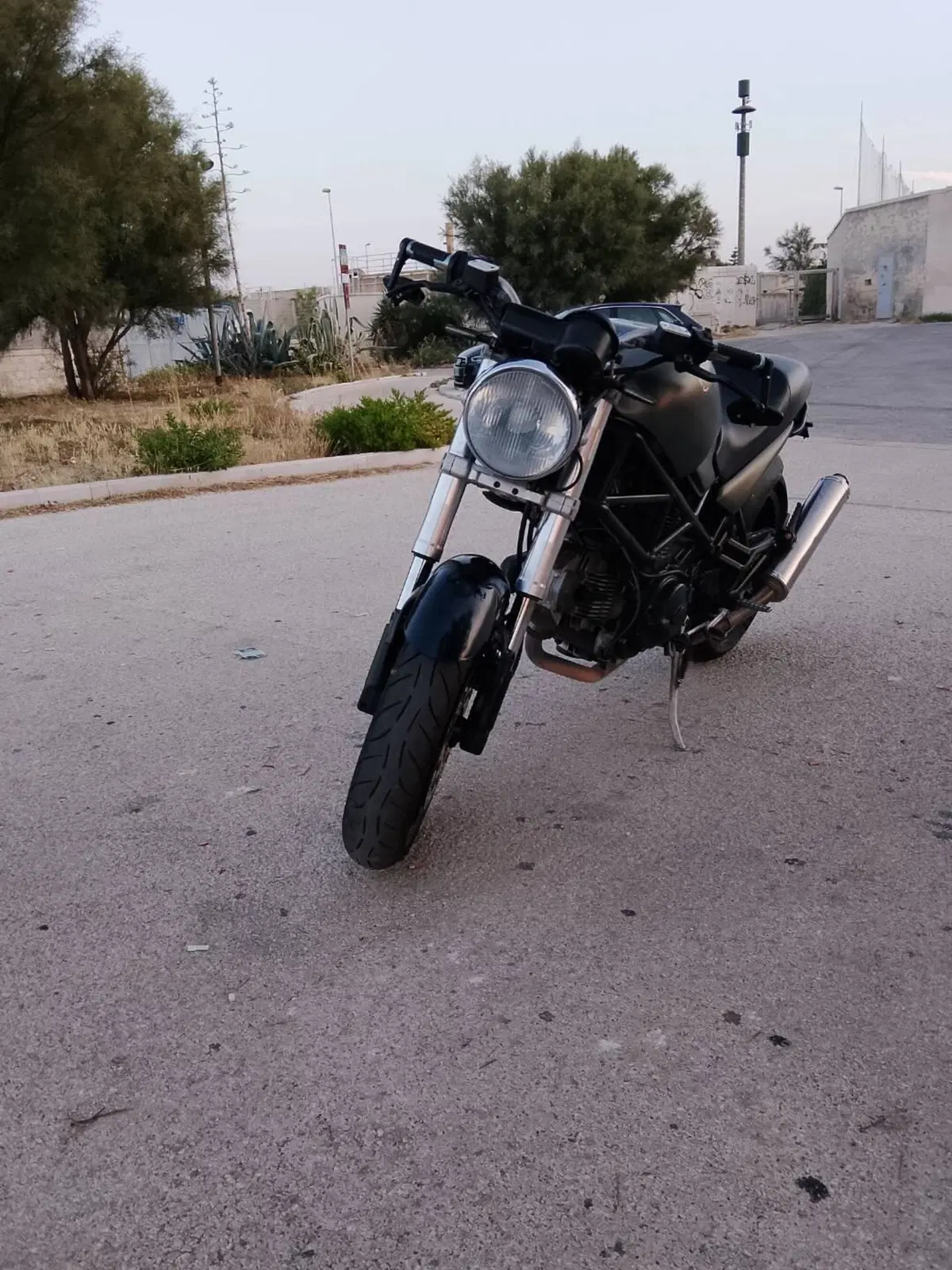 Ducati Monster 600 City (1998 - 02) (4)