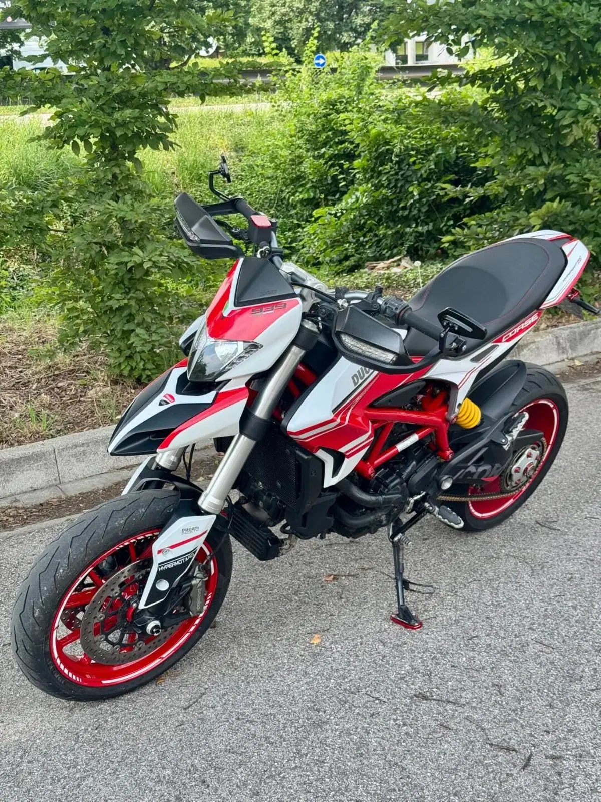 Ducati Hypermotard 939 (2016 - 18) (2)
