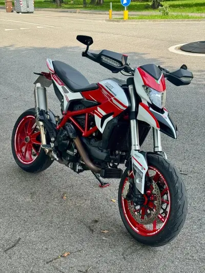 Ducati Hypermotard 939 (2016 - 18) usata