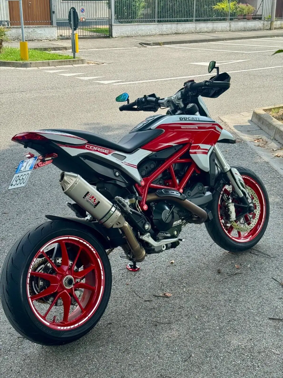 Ducati Hypermotard 939 (2016 - 18) (4)