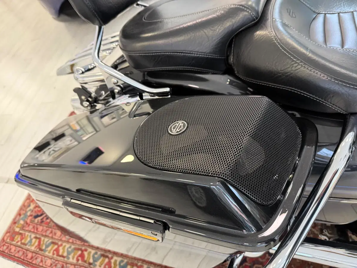Harley-Davidson 1800 Road King (2012 - 13) - FLHRSE (14)